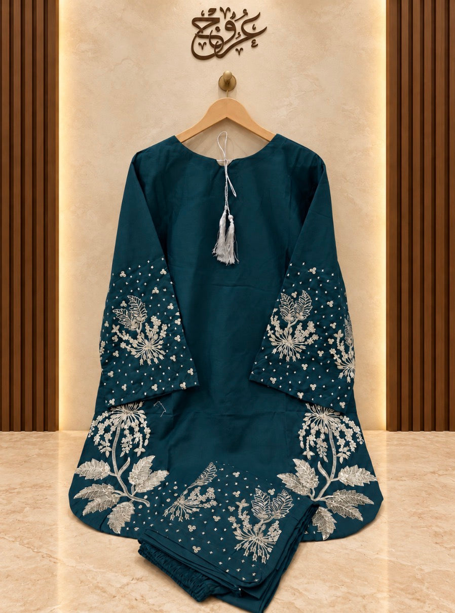 U-766 Sitara 2-Piece Dark Colours
