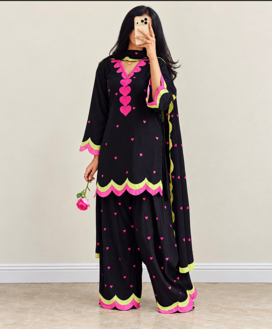 U-765 Black Heart Design 2-Piece