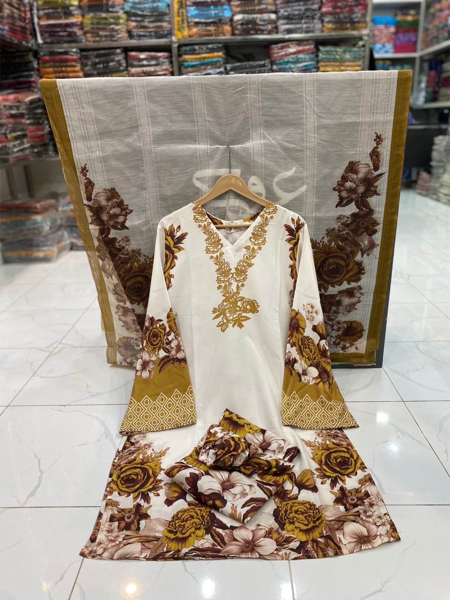 U-710 Cordsets 3 Piece Dresses In Bana Dora