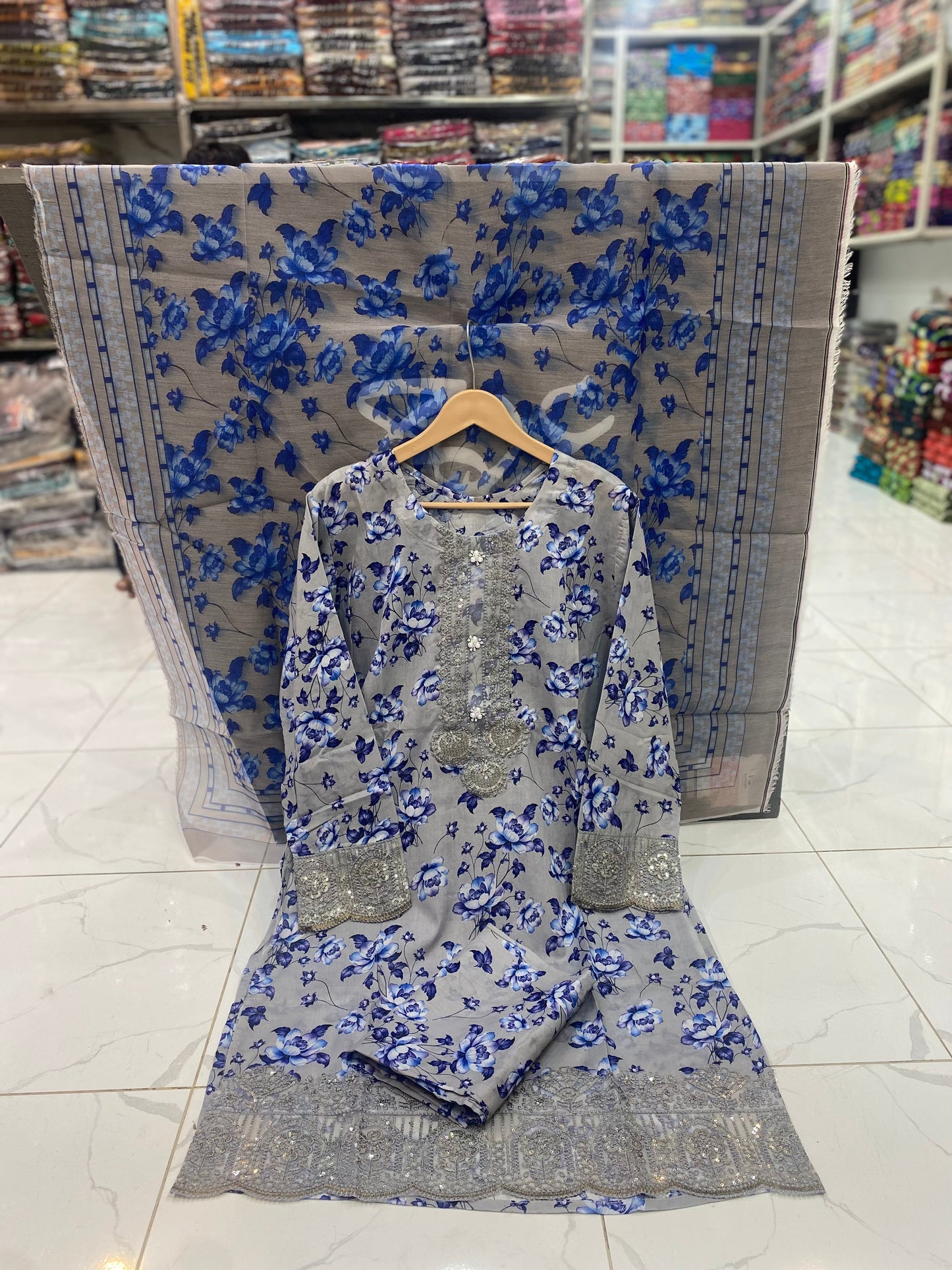 U-703 Swiss Lawn 3 Piece Printed Dresses With Patches Work