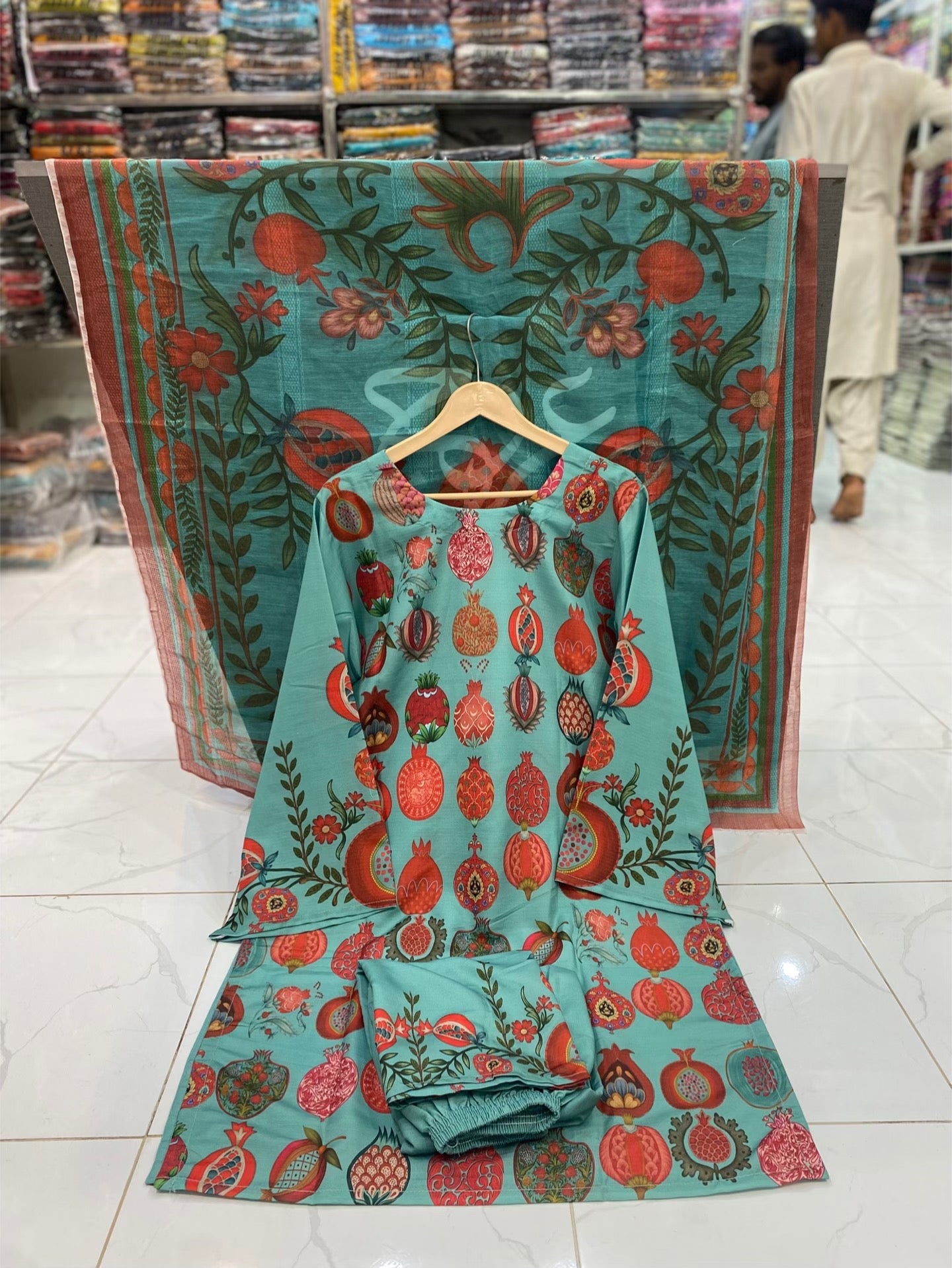 U-710 Cordsets 3 Piece Dresses In Bana Dora