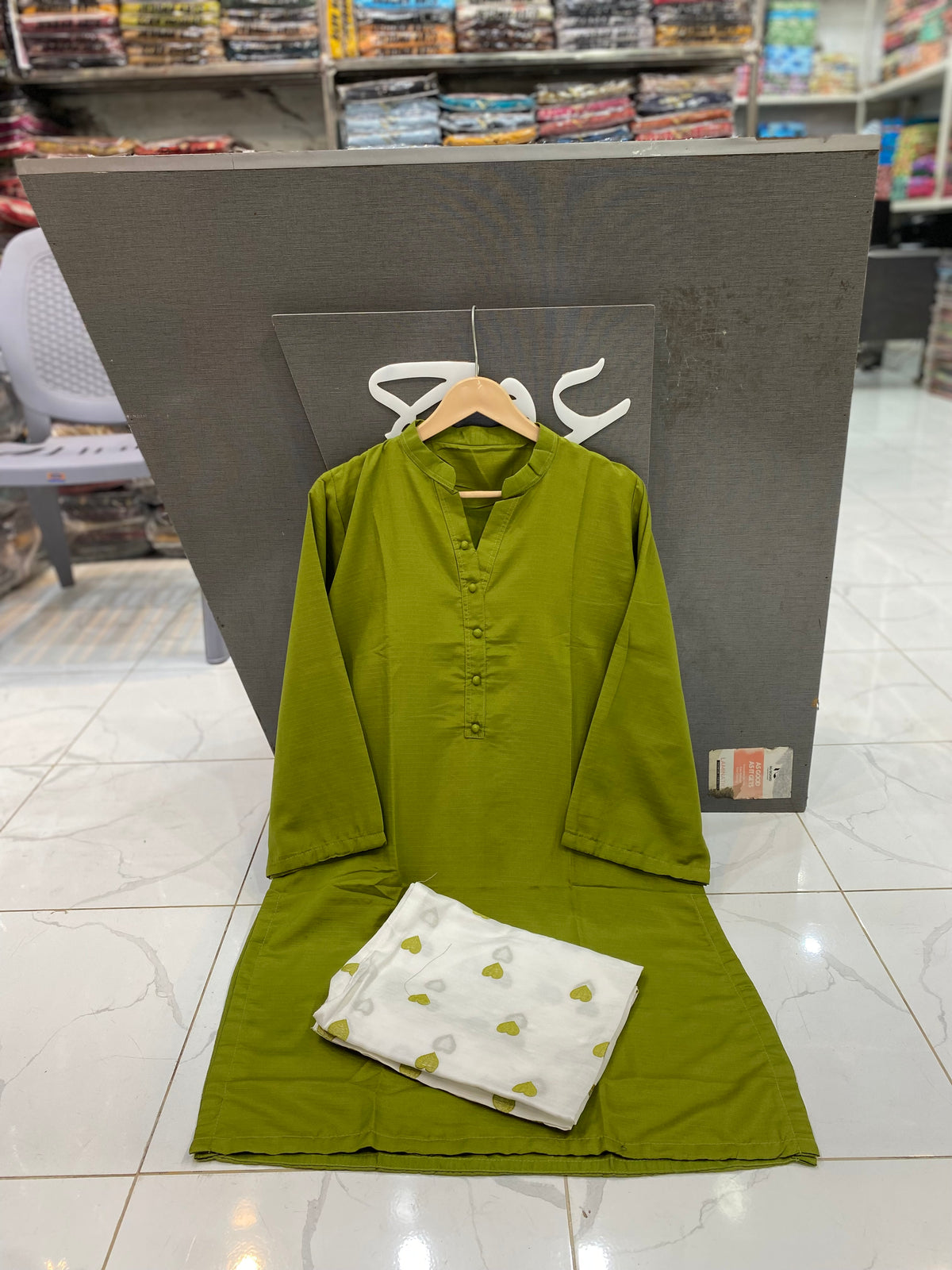 U-708 Bana Dora 14 August Special 2-Piece with Flapper